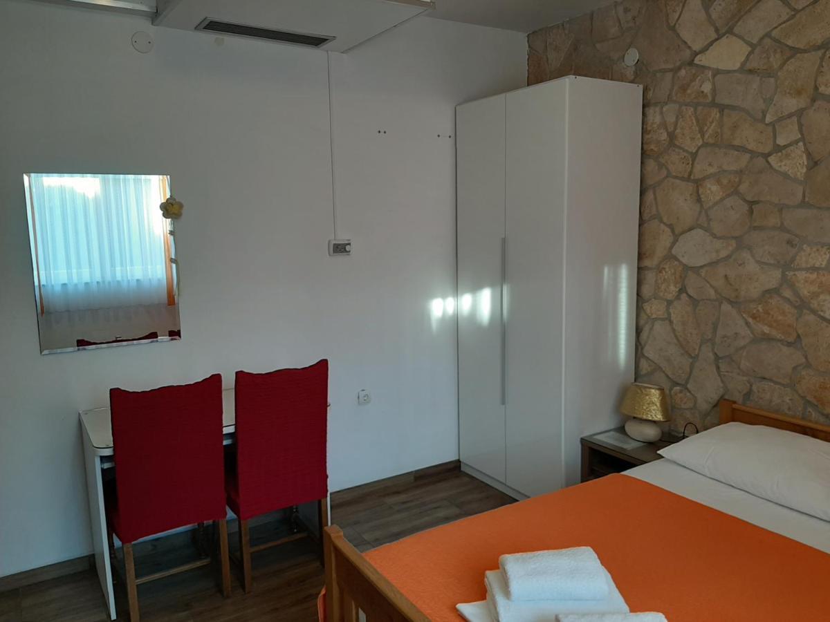 Guest House Renata Zadar Ngoại thất bức ảnh