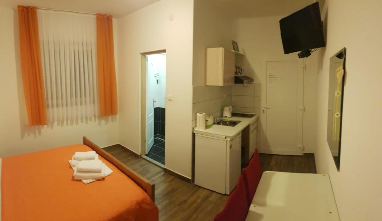 Guest House Renata Zadar Ngoại thất bức ảnh