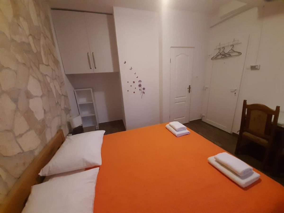 Guest House Renata Zadar Ngoại thất bức ảnh