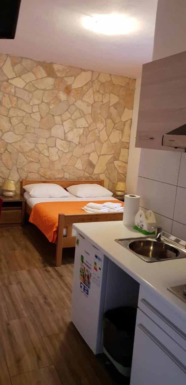 Guest House Renata Zadar Ngoại thất bức ảnh